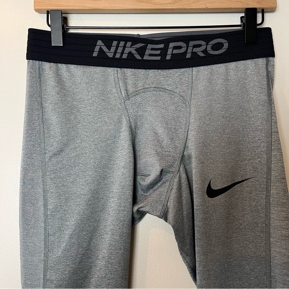 Nike Pro Gray Cropped Running Tights Medium - Picture 4 of 8